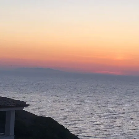 Apartment With The Perfect Sunset *